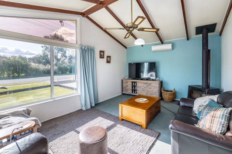 Photo of property in 73 Kempton Street, Greytown, 5712