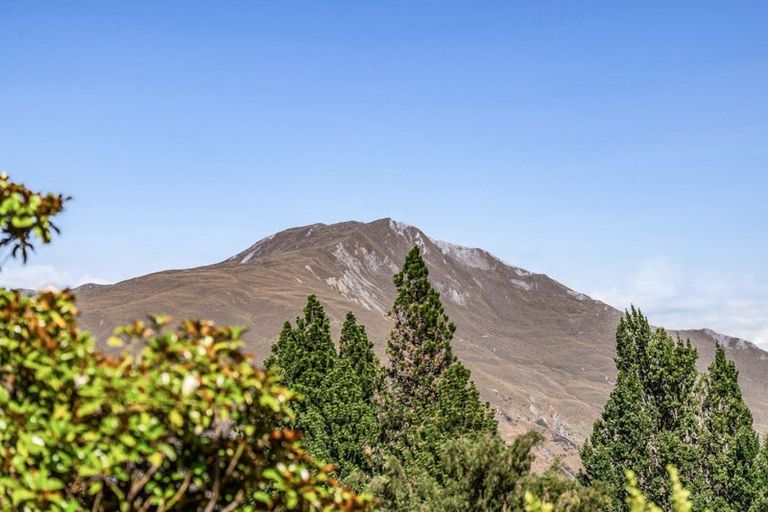 Photo of property in 23 Aubrey Road, Wanaka, 9305