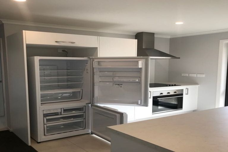 Photo of property in 23u2 Montgomery Crescent, Bader, Hamilton, 3206