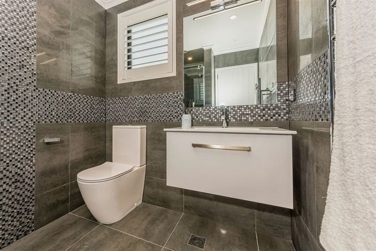 Photo of property in 4 Mayfly Lane, Hobsonville, Auckland, 0616