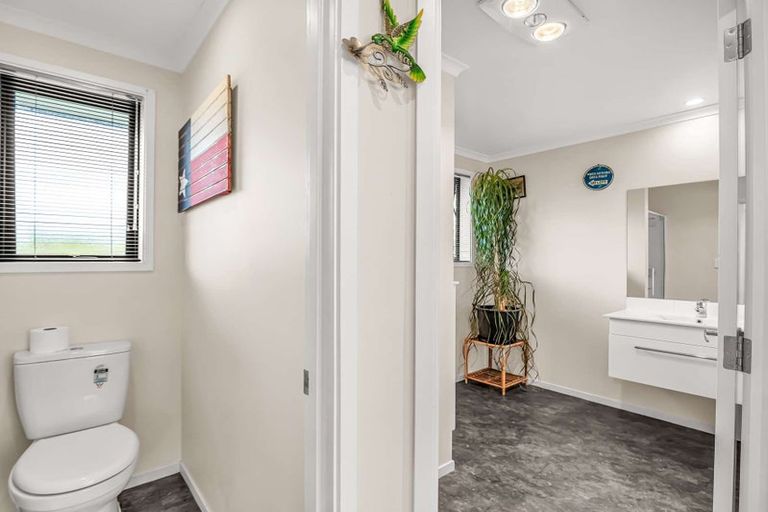 Photo of property in 182b Carters Road, Amberley, 7410