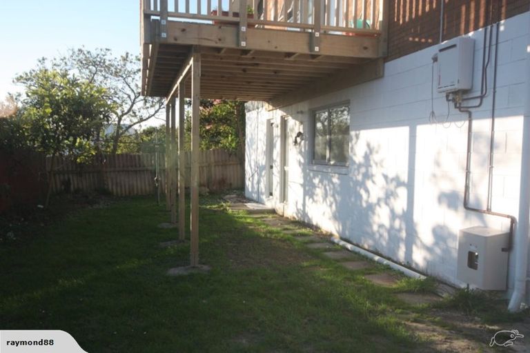 Photo of property in 3/104 East Coast Road, Forrest Hill, Auckland, 0620