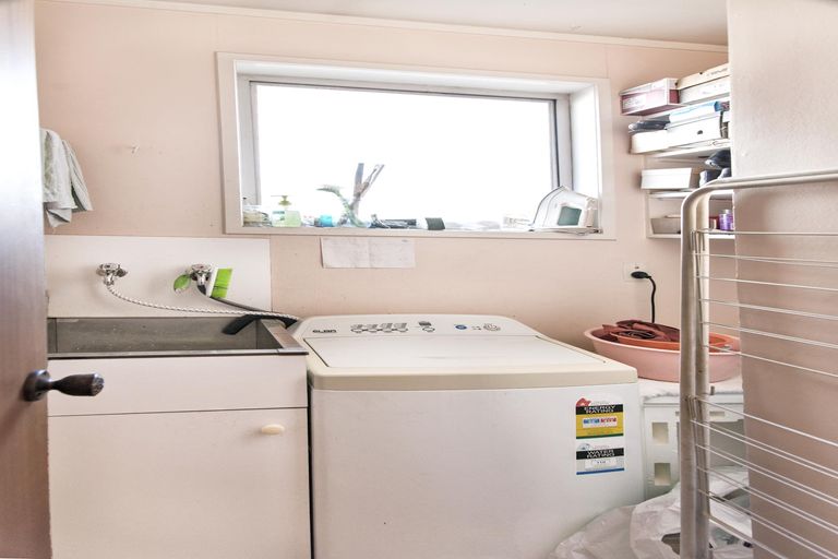 Photo of property in 1/36 Churchill Avenue, Manurewa, Auckland, 2102