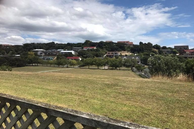 Photo of property in 72 Samwell Drive, Whitby, Porirua, 5024