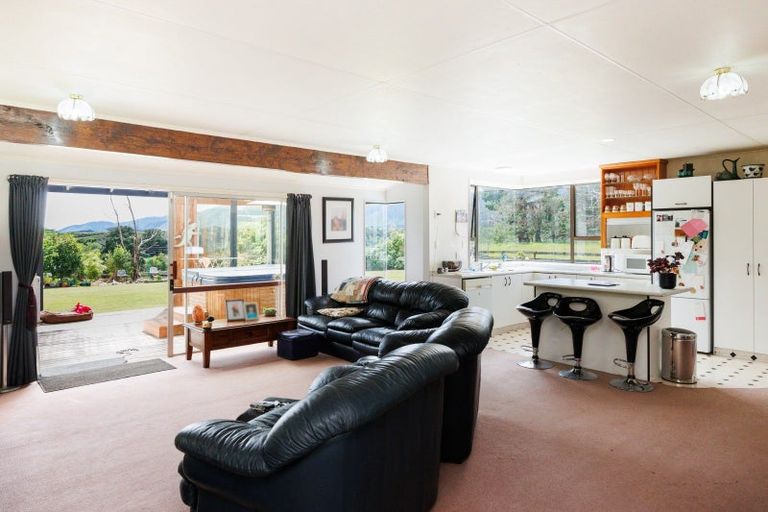 Photo of property in 71 Engles Road, Shannon, 4821