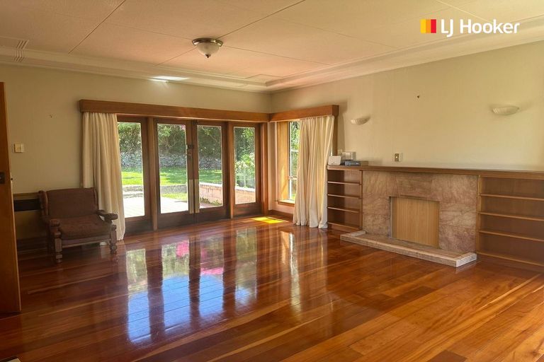 Photo of property in 52 Saint Leonards Drive, Saint Leonards, Dunedin, 9022