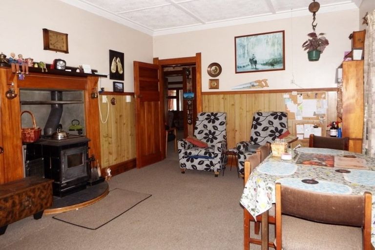 Photo of property in 17 Mill Street, Marton, 4710