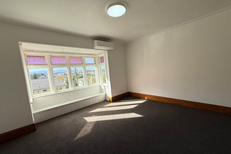 Photo of property in 1/4 Hinau Road, Hataitai, Wellington, 6021
