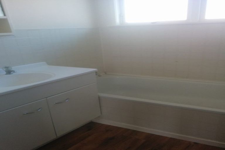 Photo of property in 6 Illana Place, Ranui, Auckland, 0612