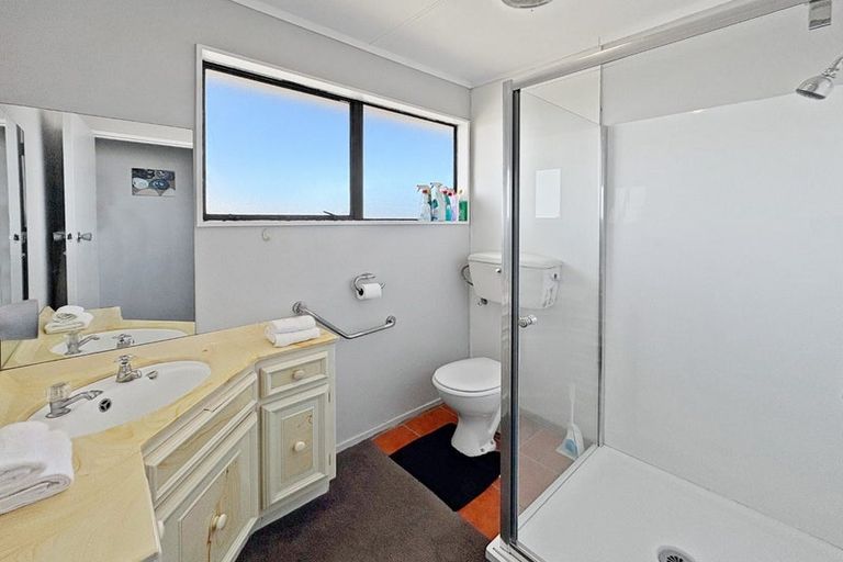 Photo of property in 38 Tongariro Street, Castlecliff, Wanganui, 4501