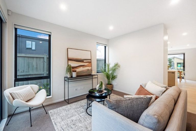 Photo of property in 21 Ngakoro Road, Karaka, Papakura, 2113