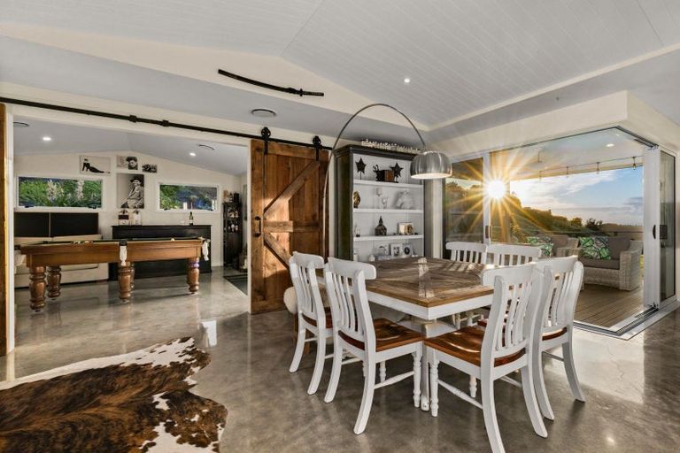 Photo of property in 204 Eskridge Drive, Eskdale, Napier, 4182
