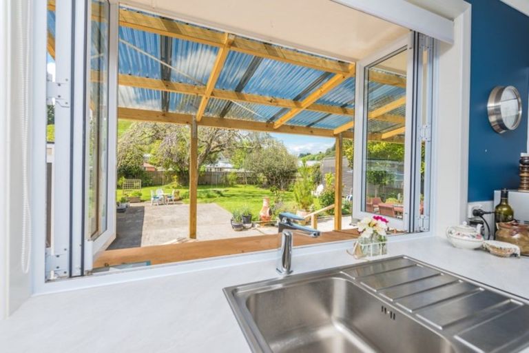 Photo of property in 18 Raine Street, Whanganui East, Whanganui, 4500