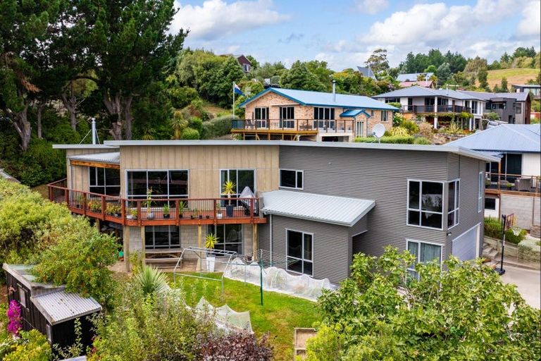 Photo of property in 4 Taimana Lane, Diamond Harbour,  8971