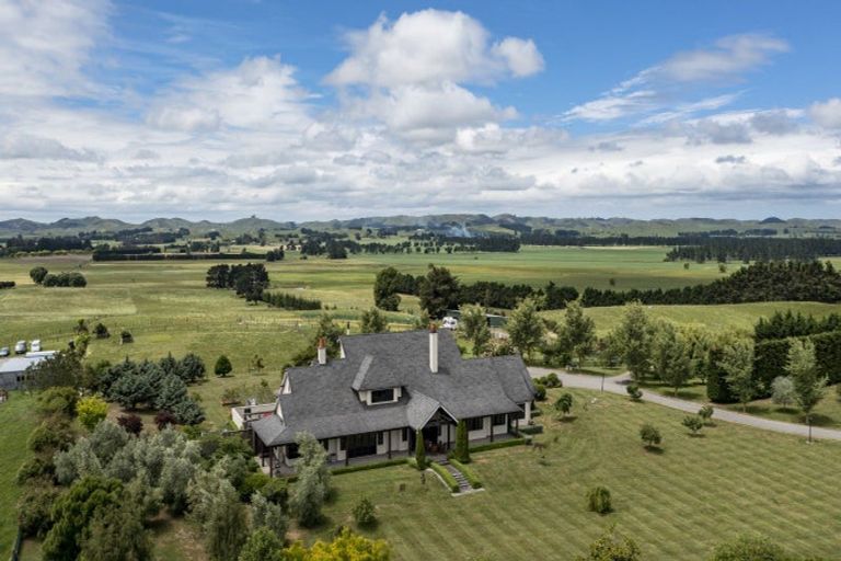 Photo of property in 295 Porangahau Road, Waipukurau, 4282