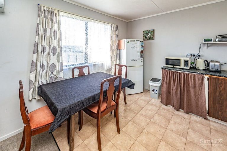 Photo of property in 38 Tongariro Street, Castlecliff, Wanganui, 4501