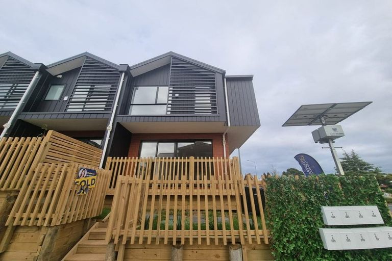 Photo of property in 74u3 Storey Avenue, Forest Lake, Hamilton, 3200