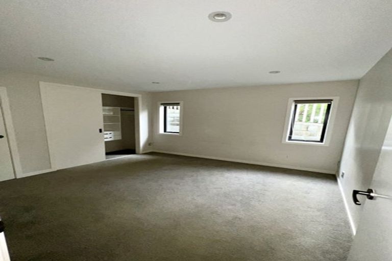Photo of property in 7 Eric Gifford Drive, Ranui, Auckland, 0612