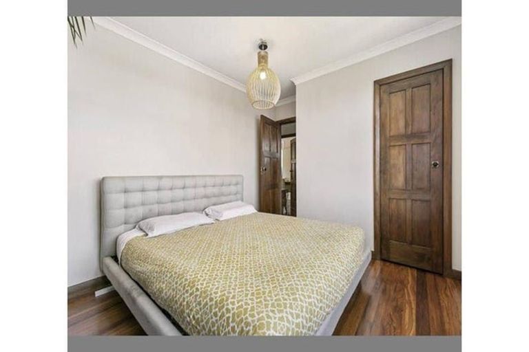 Photo of property in 66a Don Buck Road, Massey, Auckland, 0614