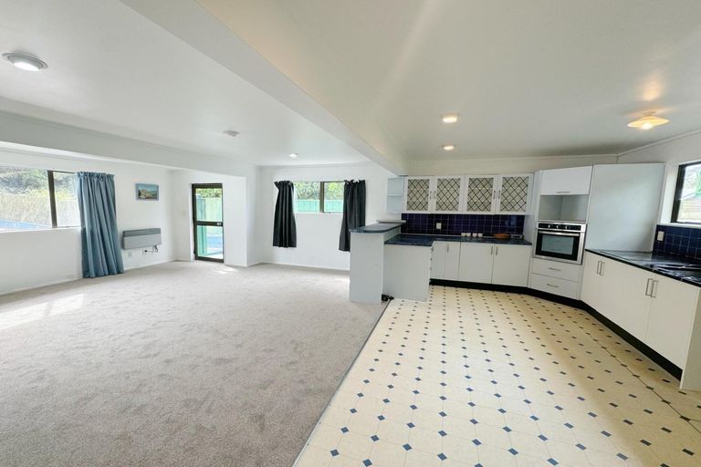 Photo of property in 33a Hindmarsh Street, Johnsonville, Wellington, 6037