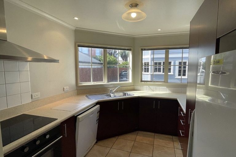 Photo of property in 31a Peverel Street, Riccarton, Christchurch, 8041