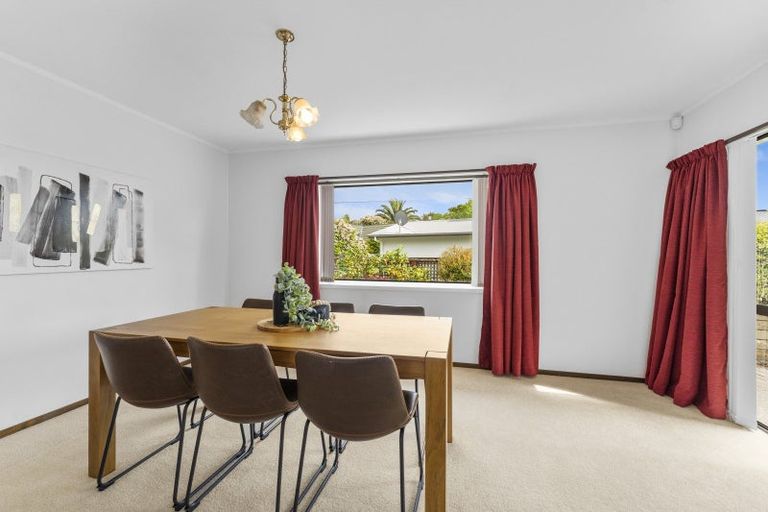 Photo of property in 23 Hurunui Street, Waikanae, 5036