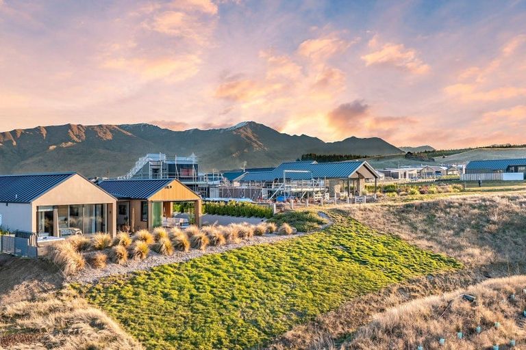 Photo of property in Northlake, 34 Bonspiel Road, Wanaka, 9305