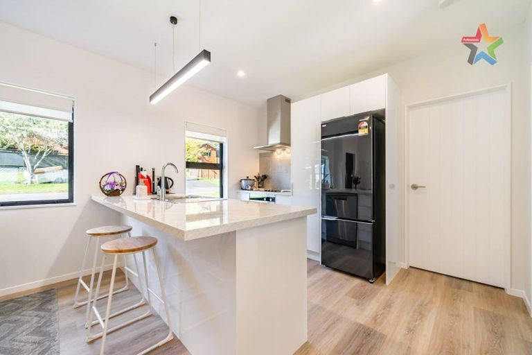 Photo of property in 72a Raukawa Street, Stokes Valley, Lower Hutt, 5019
