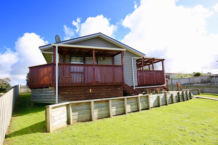 Photo of property in 98b Riverview Road, Huntly, 3700