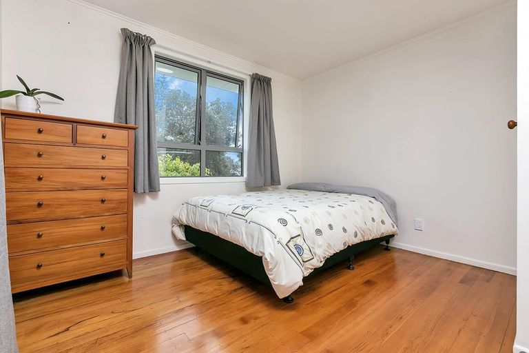 Photo of property in 11 James Street, Glenfield, Auckland, 0629