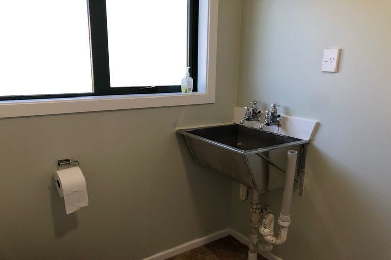 Photo of property in 3 Anzia Way, Johnsonville, Wellington, 6037