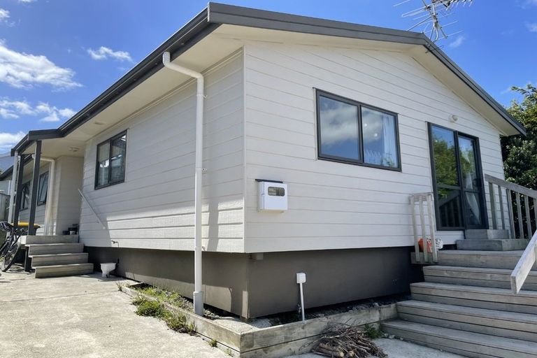 Photo of property in 12a Hiwi Crescent, Titahi Bay, Porirua, 5022