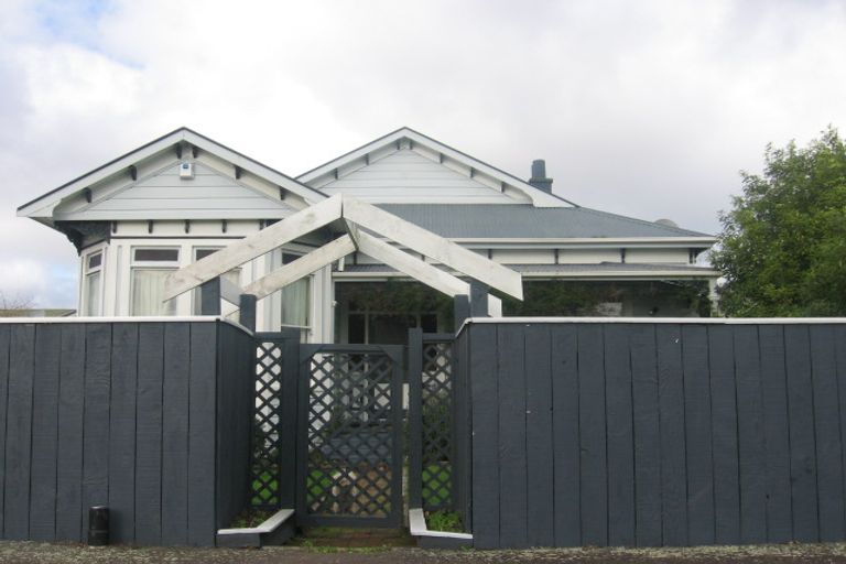 Photo of property in 86 Chelwood Street, Takaro, Palmerston North, 4412