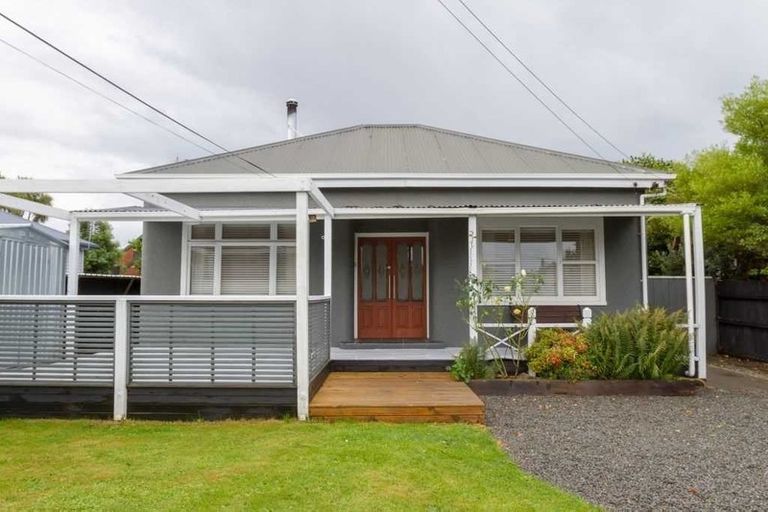 Photo of property in 104 Forfar Street, St Albans, Christchurch, 8014