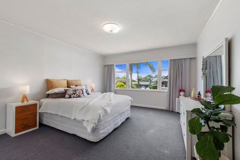 Photo of property in 80 Ngataringa Road, Devonport, Auckland, 0624