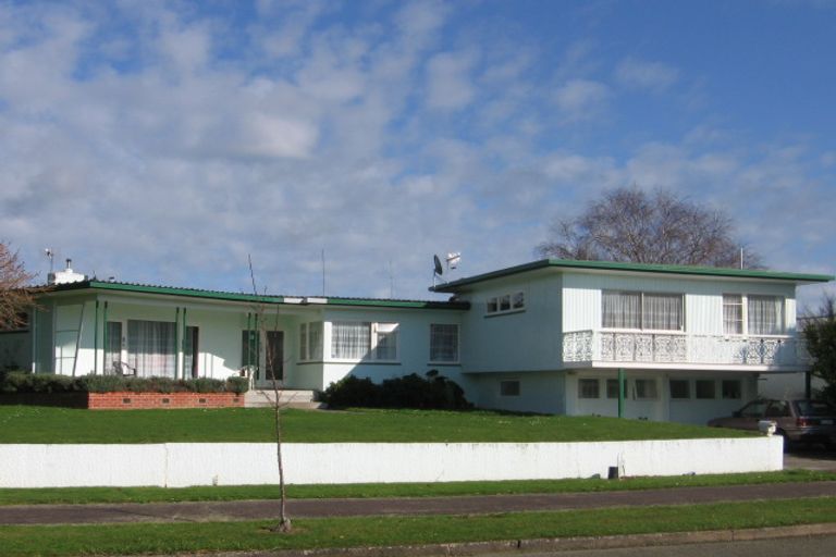Photo of property in 48 Sheffield Street, Awapuni, Palmerston North, 4412