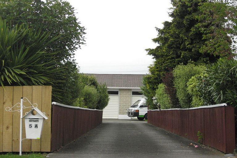 Photo of property in 1/5a Mules Street, Stoke, Nelson, 7011