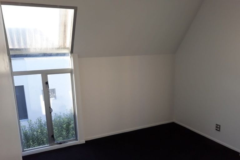 Photo of property in 44h Chester Street West, Christchurch Central, Christchurch, 8013