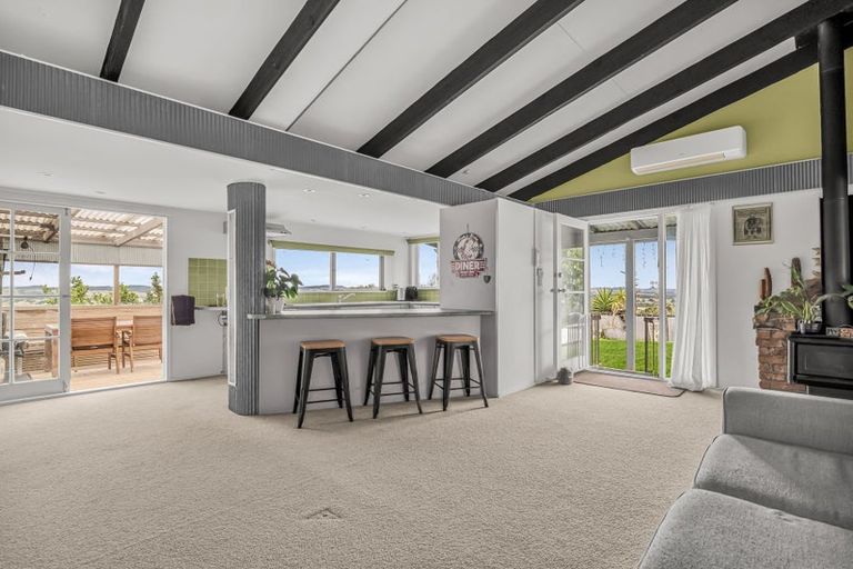 Photo of property in 80 Wishart Road, Helensville, 0875