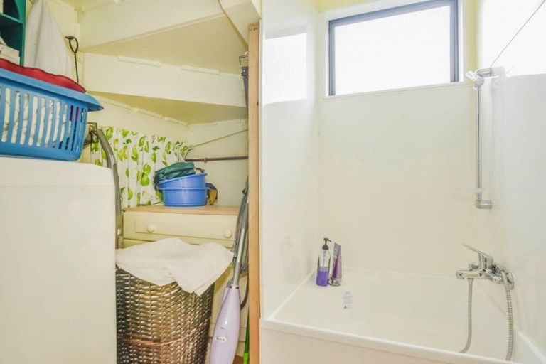 Photo of property in 38 Te Kanawa Crescent, Henderson, Auckland, 0610