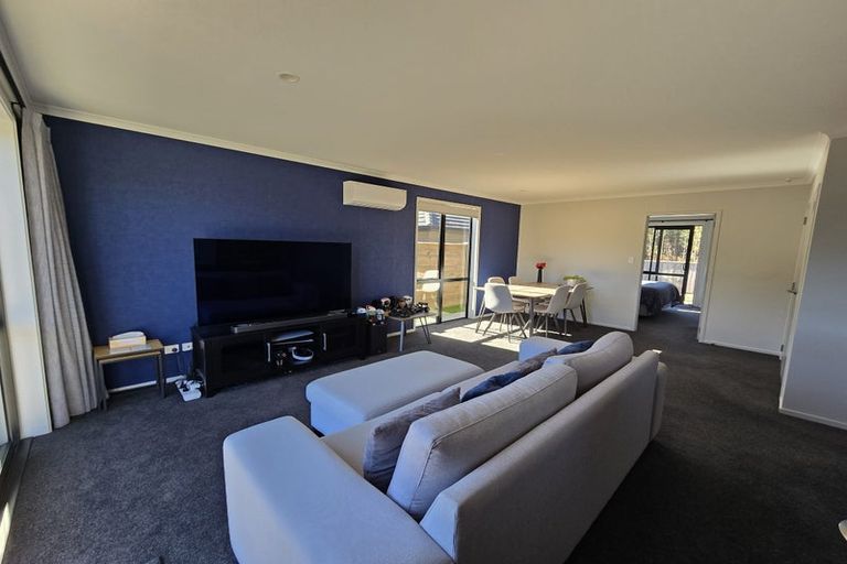 Photo of property in 41 Schooner Drive, Whitby, Porirua, 5024