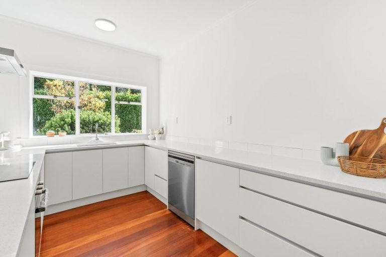 Photo of property in 52 Saint Leonards Drive, Saint Leonards, Dunedin, 9022