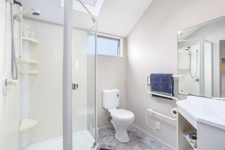 Photo of property in 29a Forest Hill Road, Henderson, Auckland, 0612