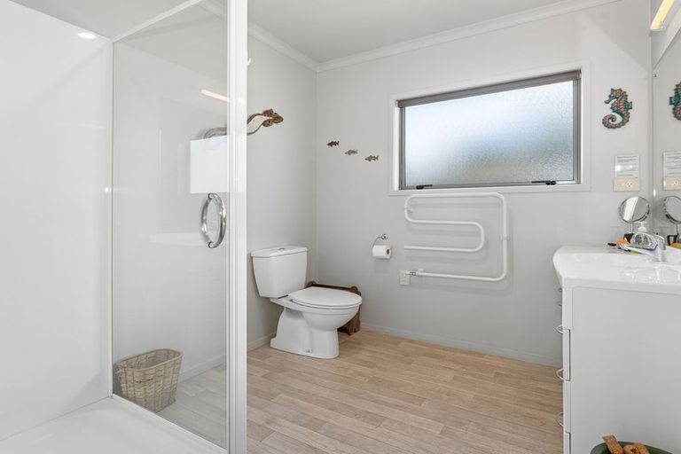 Photo of property in 40d Norfolk Drive, Mangawhai Heads, Mangawhai, 0505