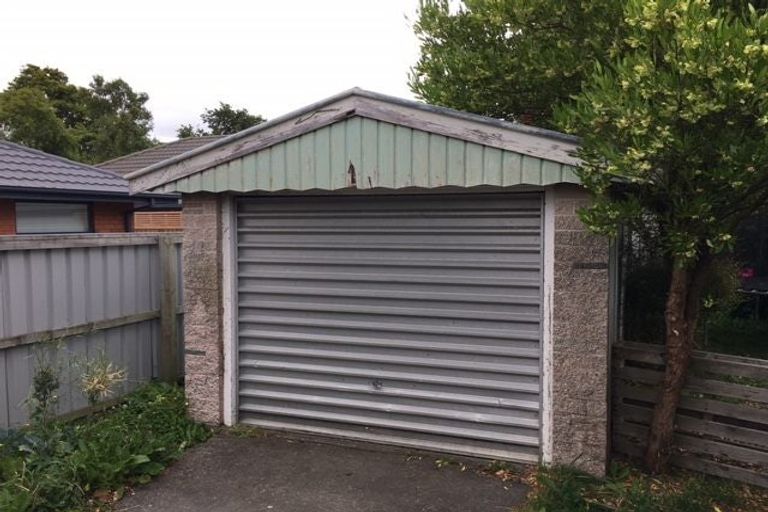 Photo of property in 1/124 Wilsons Road South, Saint Martins, Christchurch, 8022