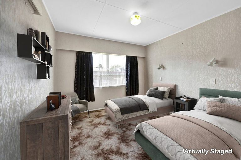 Photo of property in 206 Waihi Road, Hawera, 4610