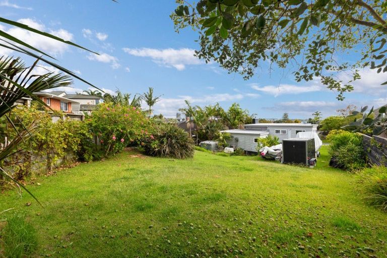 Photo of property in 3 Arthur Crescent, Hauraki, Auckland, 0622