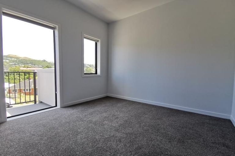 Photo of property in 2u6 Hindmarsh Street, Johnsonville, Wellington, 6037