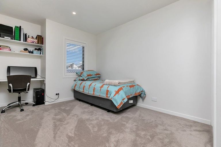 Photo of property in 14 Jack Seabrook Road, Hobsonville, Auckland, 0616