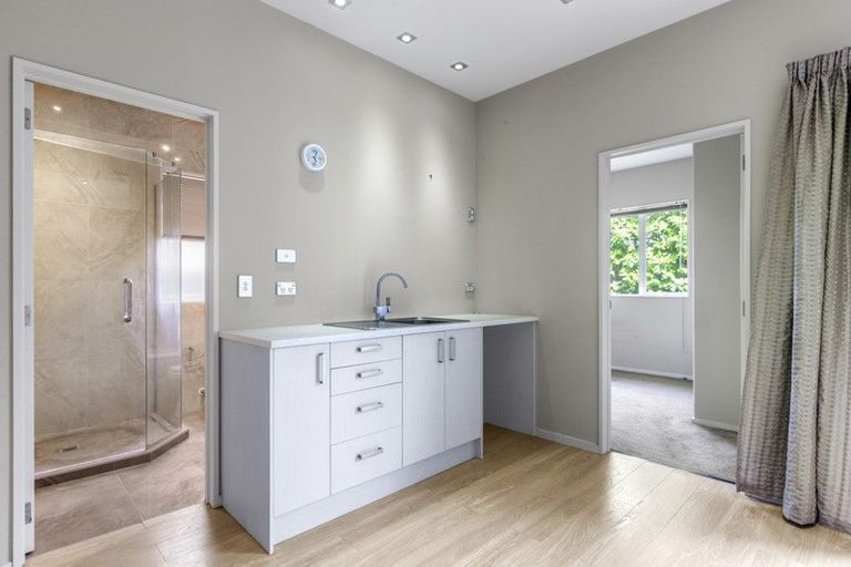 Photo of property in 8 Coolaghy Drive, Flat Bush, Auckland, 2019